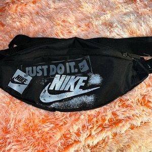 Nike Fanny pack